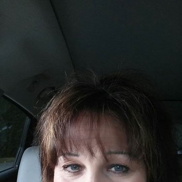 Meet your Posher, Kathleen - Picture 1 of 1